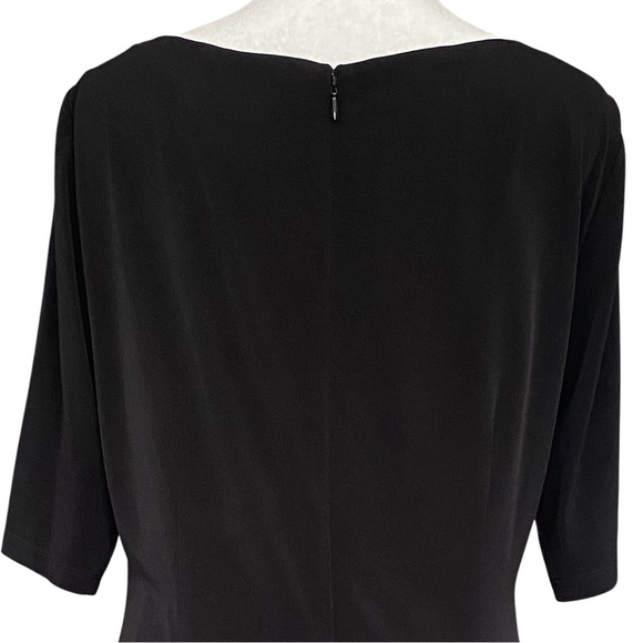 Jessica H Ruched Dress - Picture 7 of 9